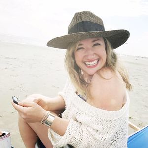 Meet your Posher, Caroline